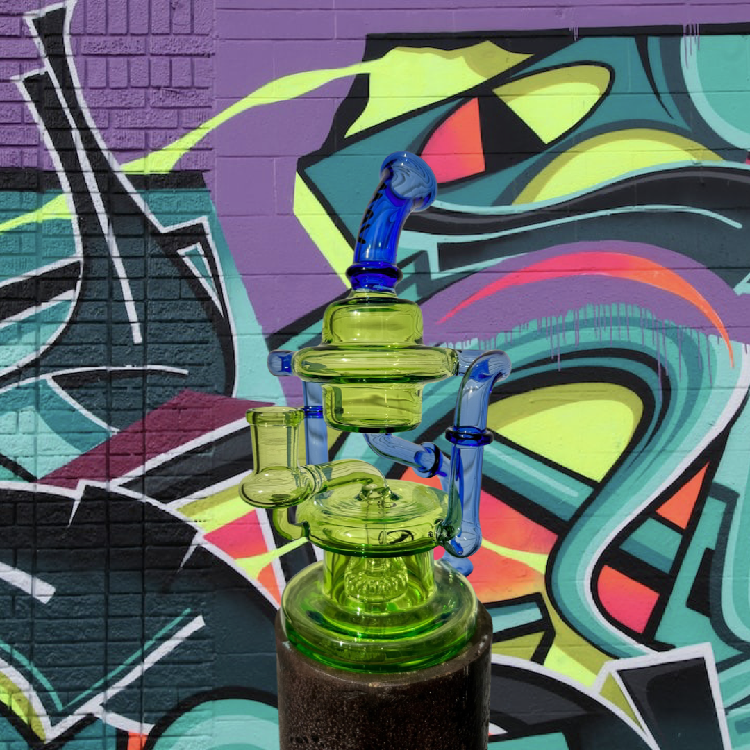The Griffith Microscopic Slitted Puck Bent Neck Recycler