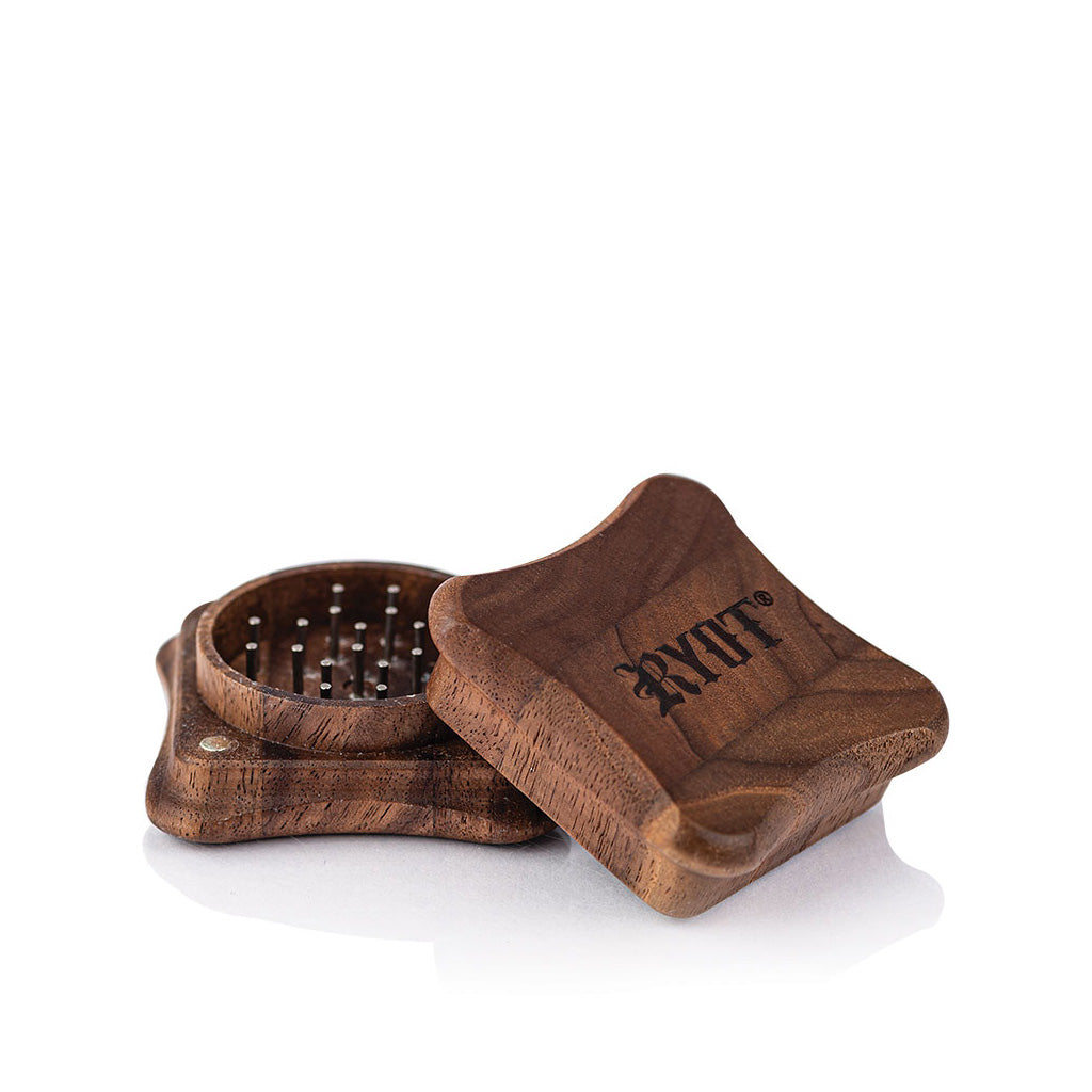 1906 Wood Grinder