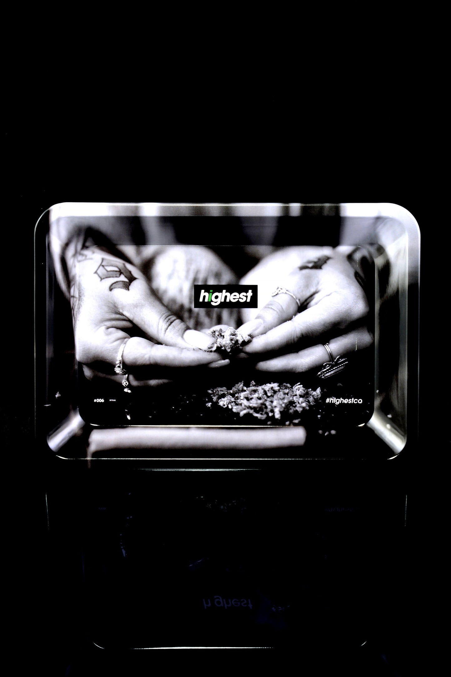 Small Art Metal Rolling Tray – 7″ × 5″ – Select Design